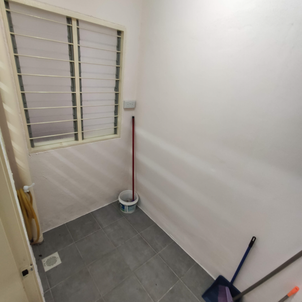 RENT NEWLY PAINT APARTMENT LAKEVIEW BATU CAVES - photo 5