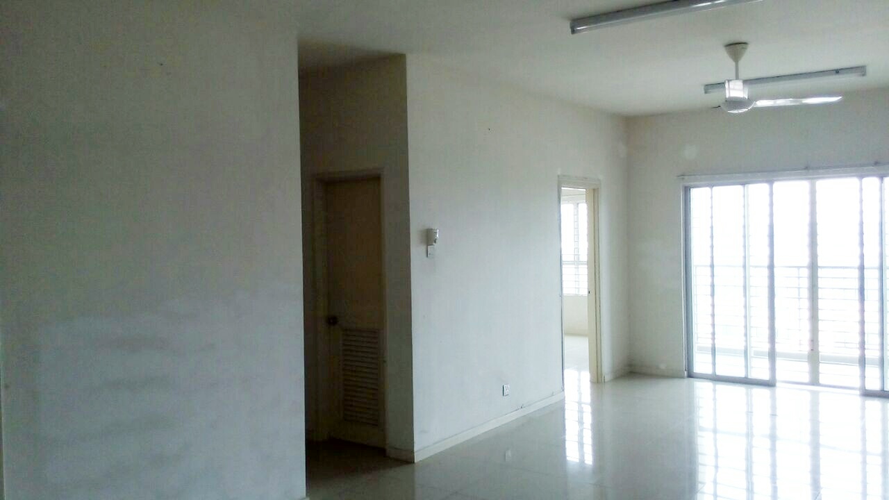 SURI PUTERI SERVICED APARTMENT, SEK 20 SHAH ALAM - photo 4