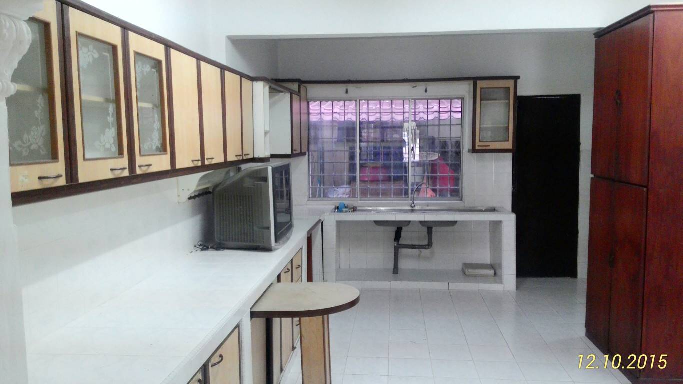Double Storey, Taman Watan, Bdr Baru Ampang - photo 3