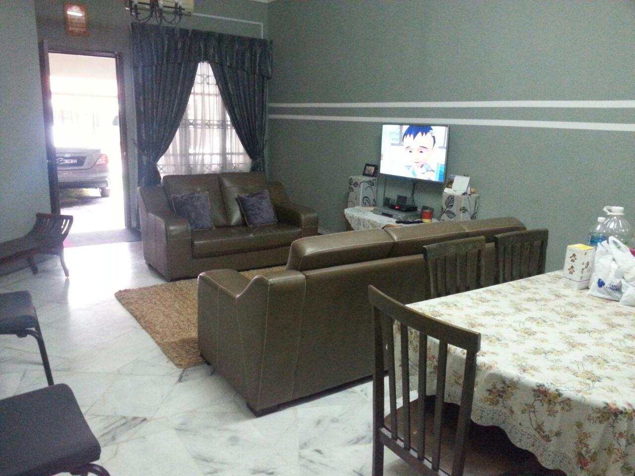 Townhouse 1sty Desa Damai, Alam Damai, Cheras - photo 9