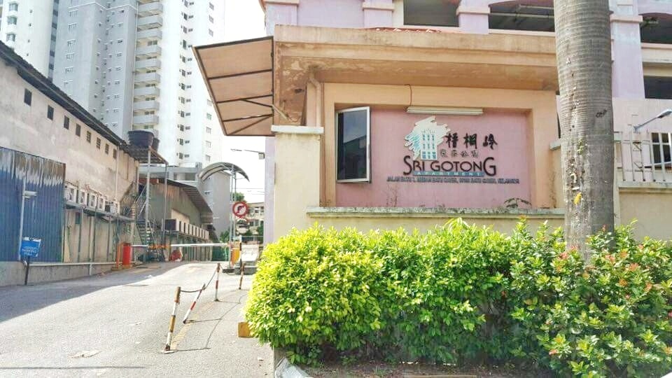 SRI GOTONG APARTMENT, BATU CAVES, SELAYANG - photo 10