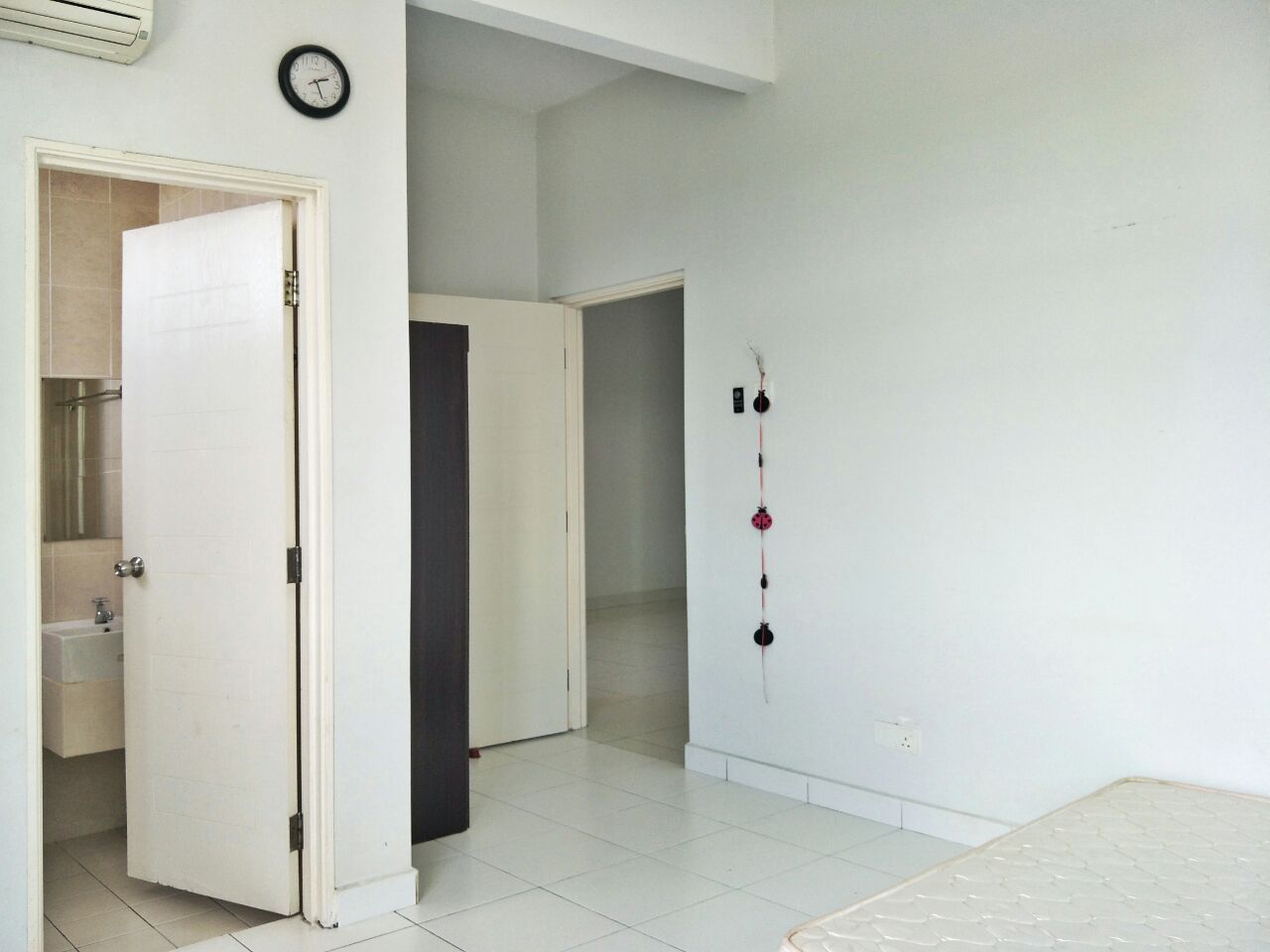 KRISTAL VIEW KONDOMINIUM, SECTION 7, SHAH ALAM - photo 8