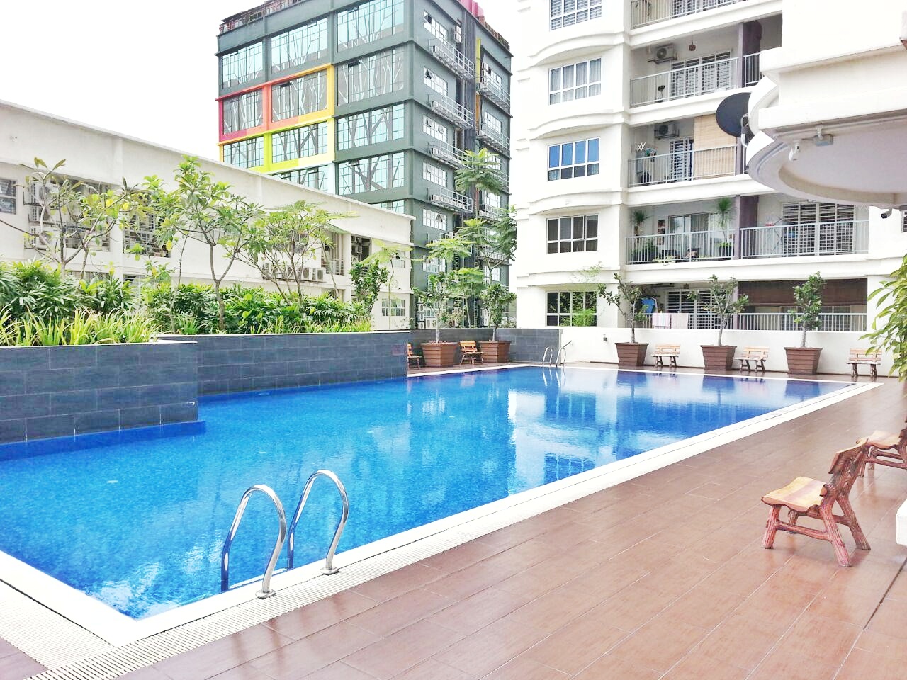 SURI PUTERI SERVICE APARTMENT SEKSYEN 20 SHAH ALAM - photo 9