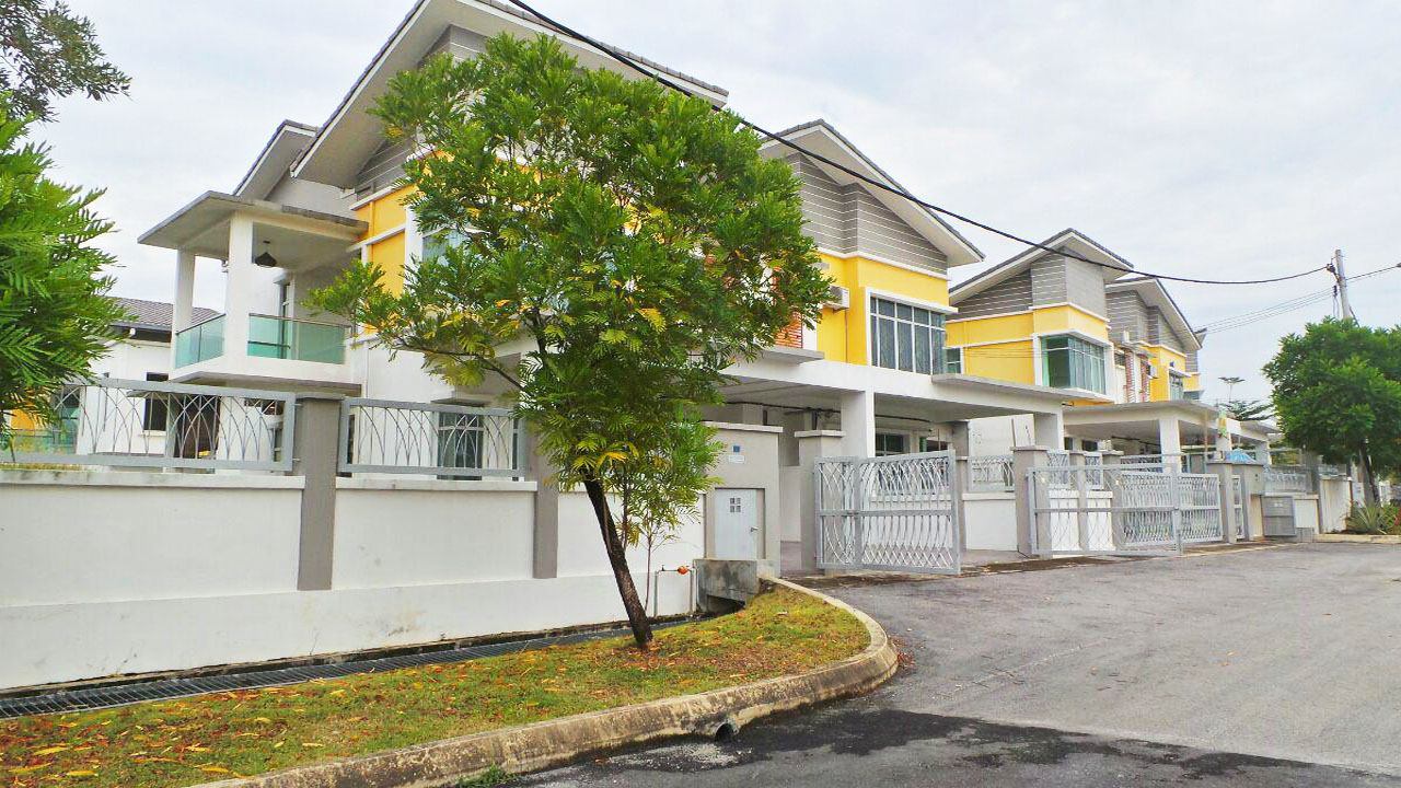 2 Storey Corner Lot Semi-D, Tmn Pelangi Semenyih