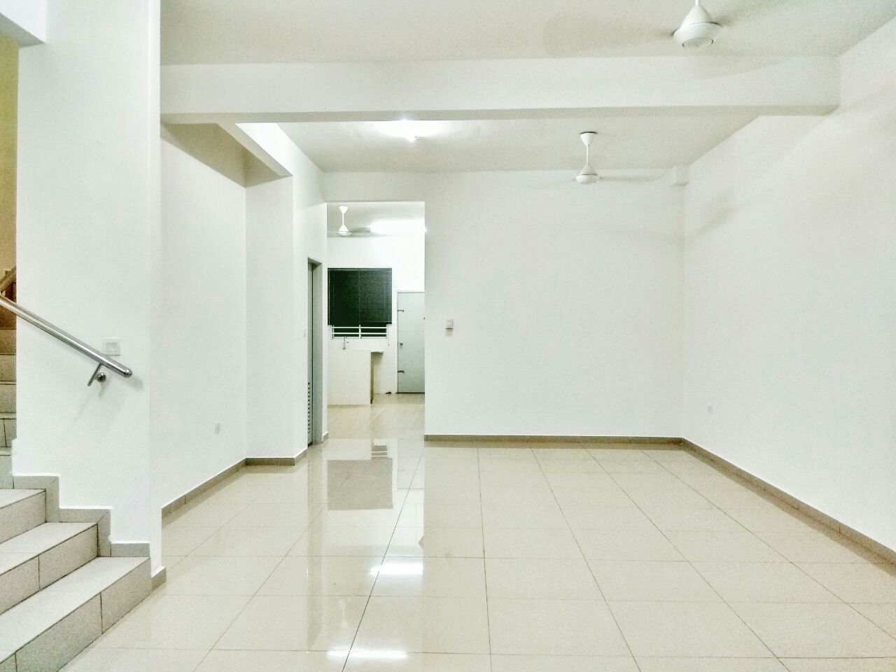 2 STOREY TERRACE HOUSE, NUSARI AMAN 3, SENDAYAN - photo 10