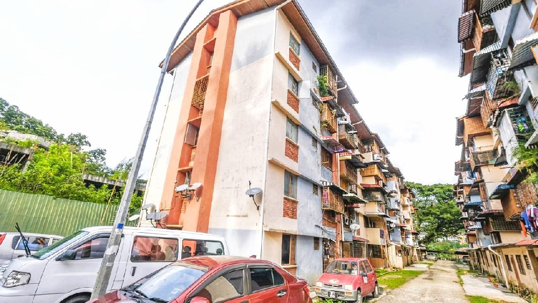 Freehold Flat Melati F, Taman Melati, Setapak KL