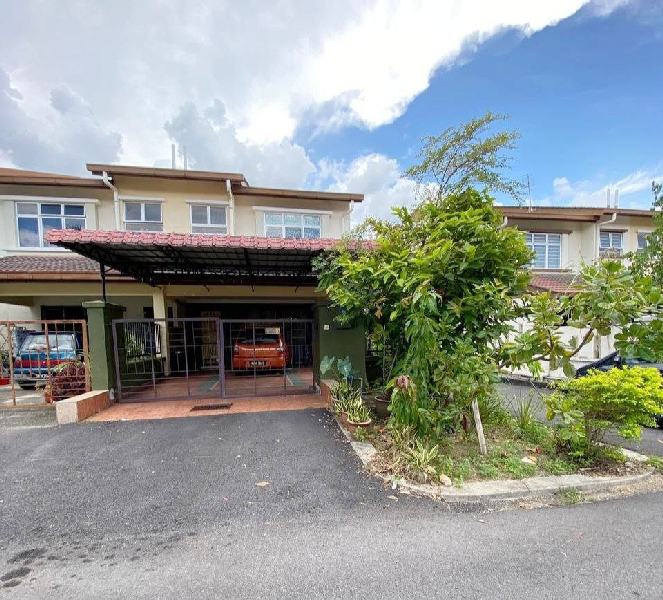 END LOT Double Storey House, DPuncak FASA 7, Bandar Seri Putra, Bangi KAJANG