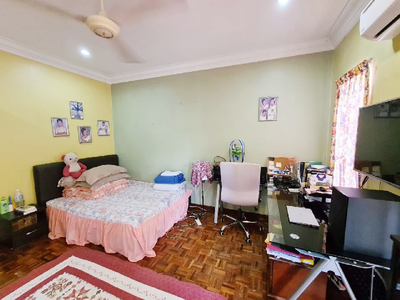 RENOVATED Double Storey Terrace House, Taman Tasik Prima, Puchong - photo 7