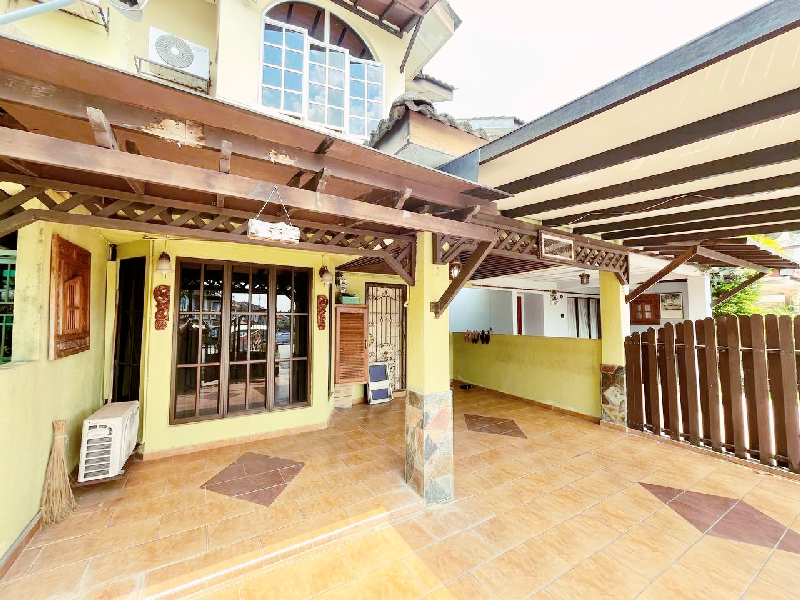 Double Storey House Taman Wawasan 2 Puchong - photo 2