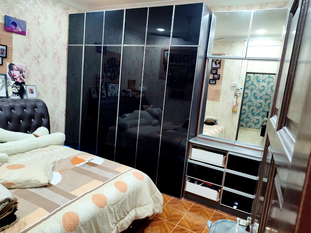 Fully renovated Single Sty Terrace Seksyen 2 Shah - photo 2