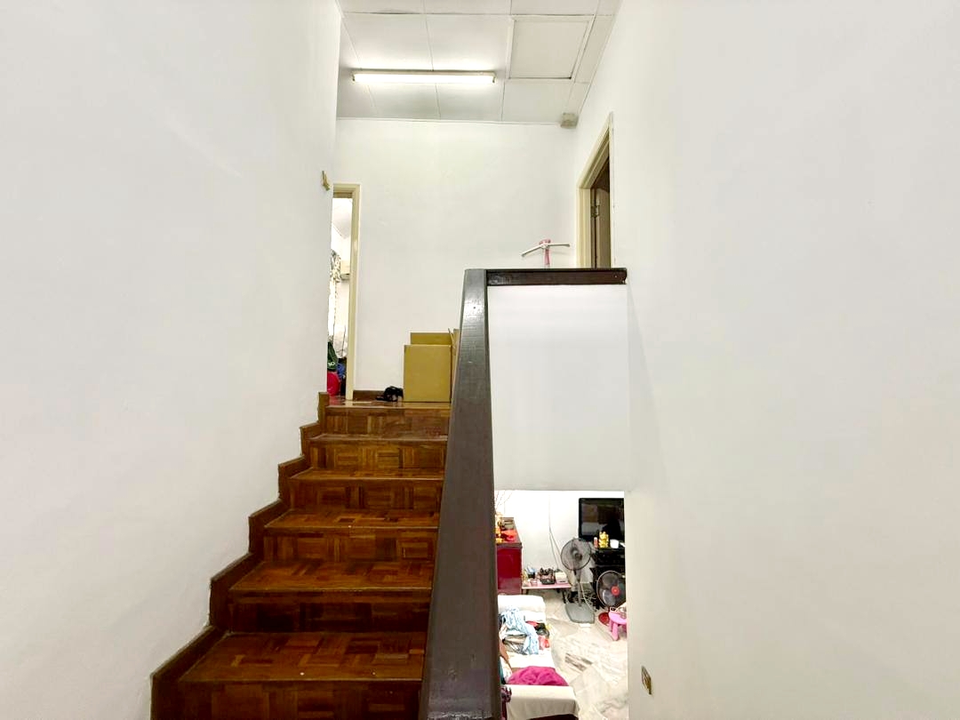 Facing Open Double Storey Terrace House Cheras - photo 6