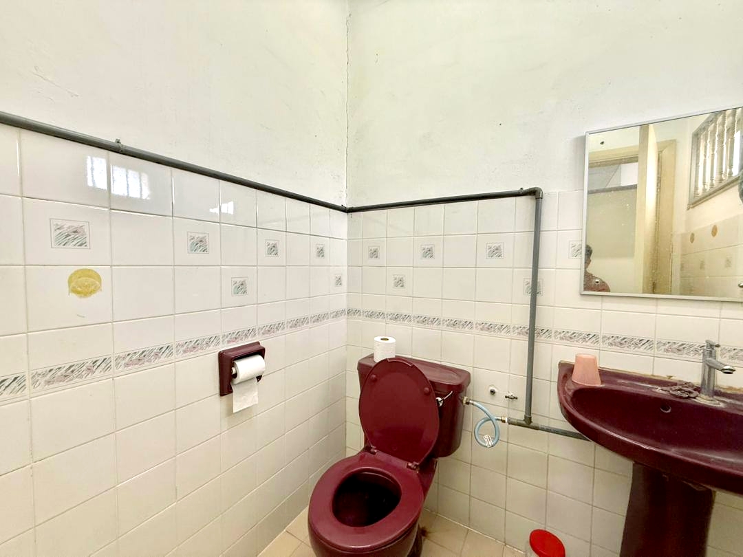 Facing Open Double Storey Terrace House Cheras - photo 11