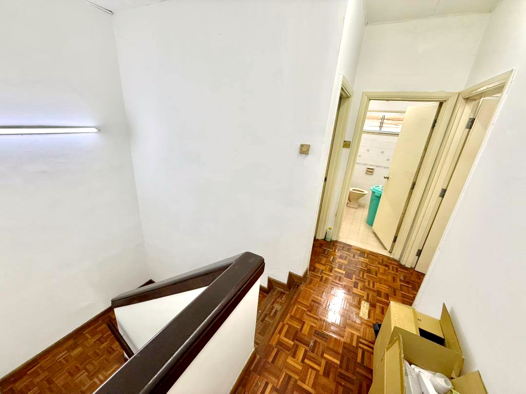 Facing Open Double Storey Terrace House Cheras - photo 12