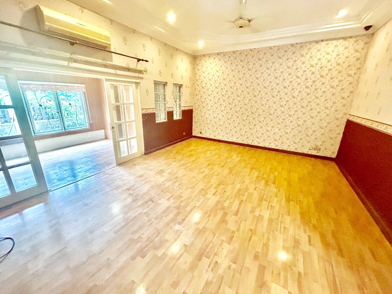 Triple storey Semi D Seksyen 7 Shah Alam - photo 11
