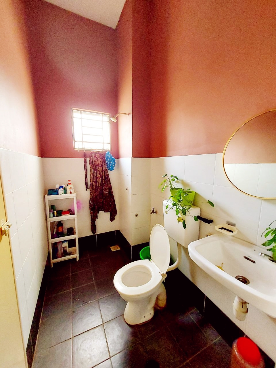 Corner Lot Double StyTerrace Taman Intan Dengkil for Sale at Selangor