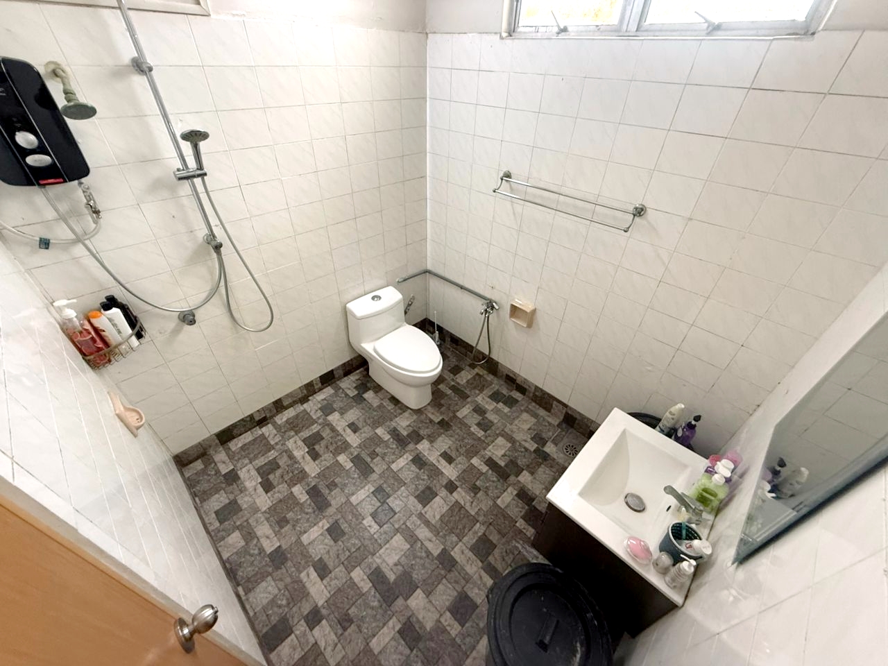 Duplex Unit Townhouse Sri Mahligai Sek 9 Shah Alam - photo 3