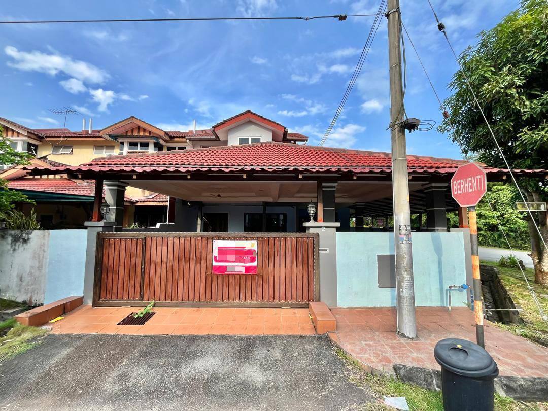 Corner Double Storey Seksyen 3 Bangi