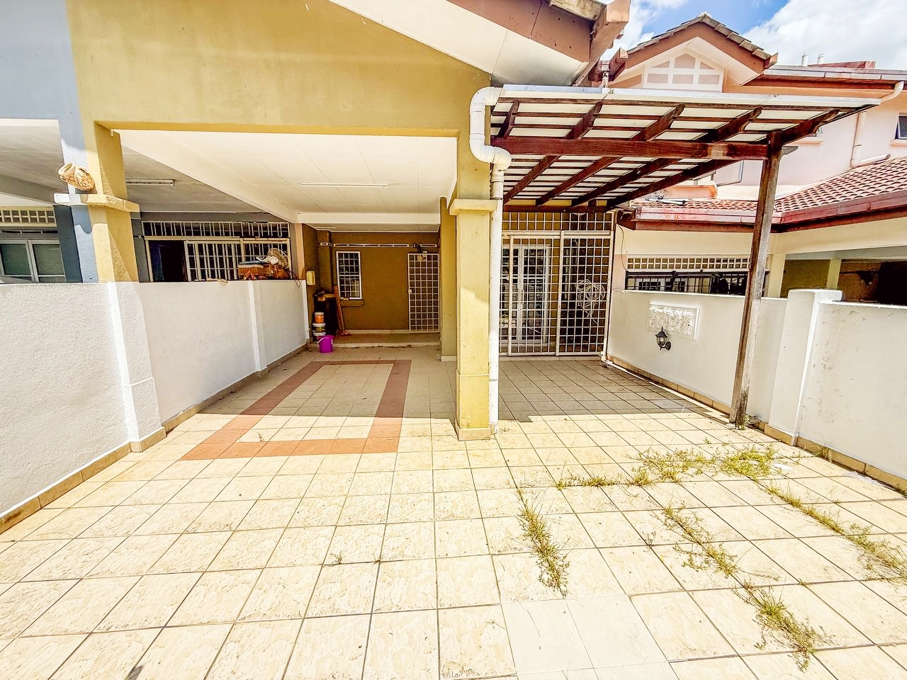 2 Storey Terrace Taman Subang Impian Seksyen U10 - photo 4