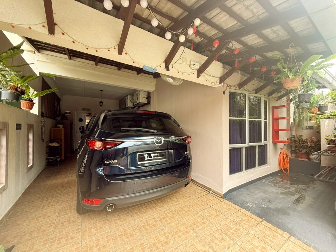 Double Storey Terrace Taman Amanputra Puchong - photo 3