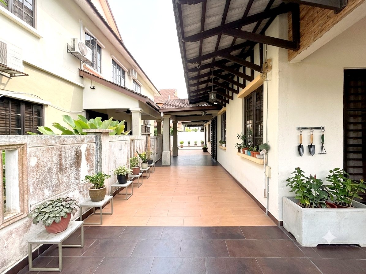 Facing Open Semi D Bandar Nusaputra Puchong sebelah Cyberjaya - photo 11