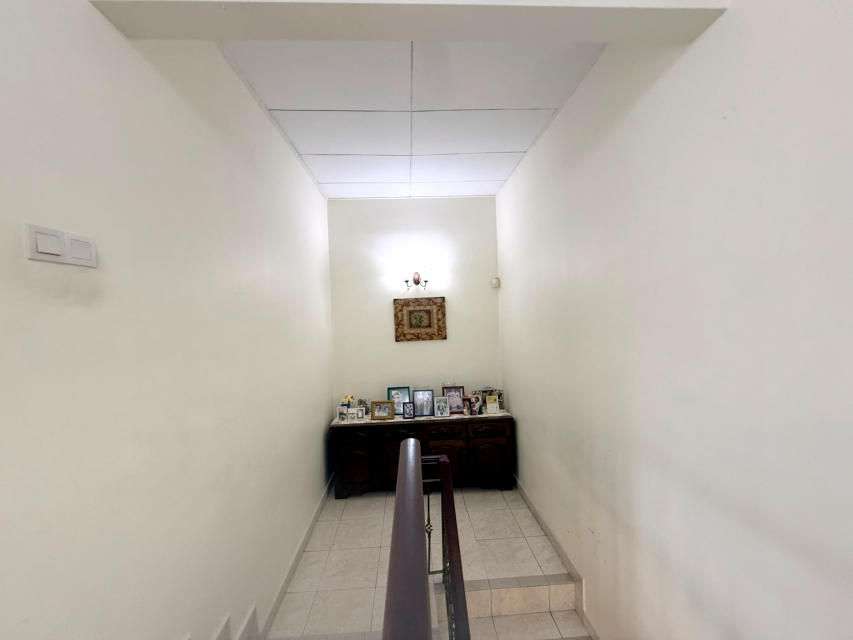 Double Storey Semi D Taman Setia 2 Balakong - photo 10