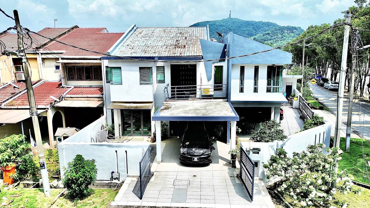 Corner lots Double Storey Taman Permata Kl