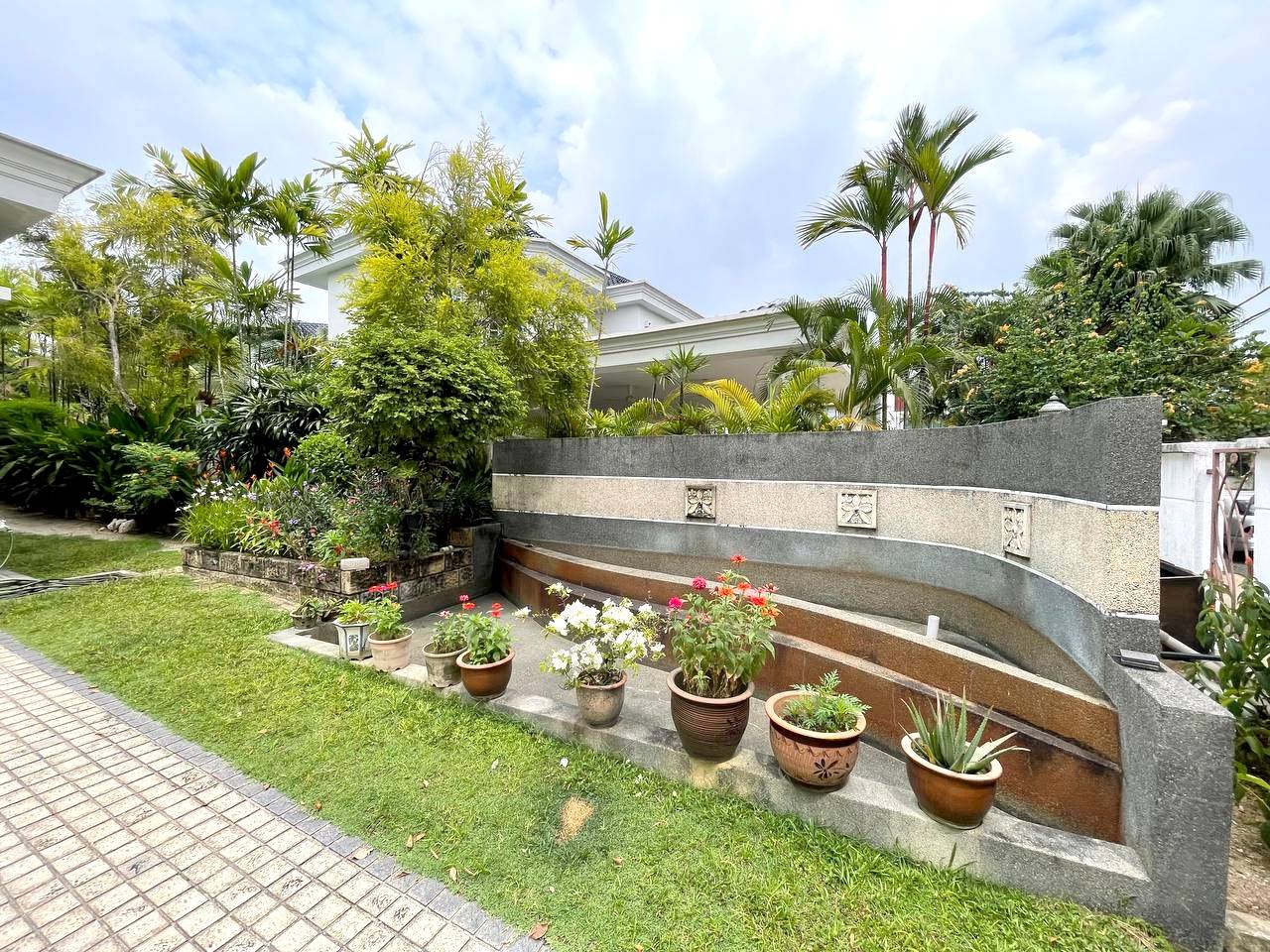 3 Storey Bungalow Subang Hills SS19 Subang Jaya - photo 11
