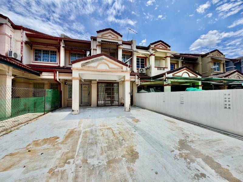 Double Storey House Mayfair Dellia USJ 22 Subang
