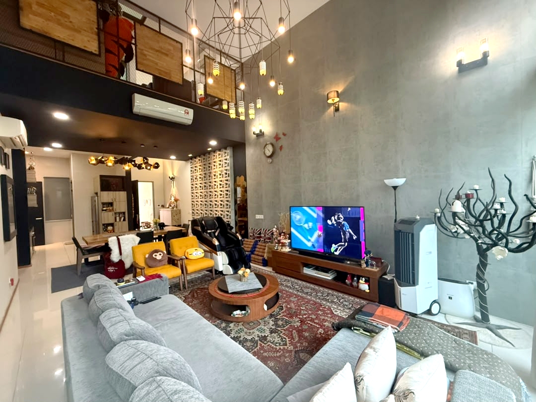 Triple Storey Parklink Schumann Symphony Hills