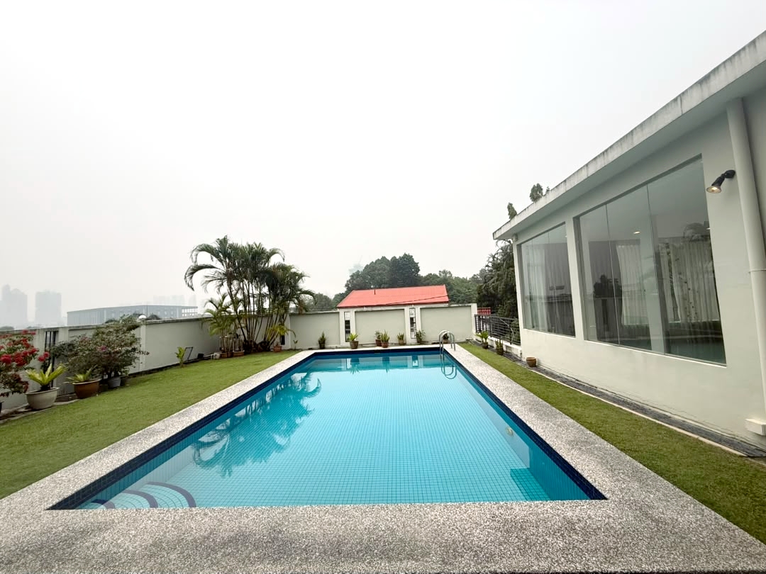 Bungalow Hillview Ampang with Private Pool - photo 2