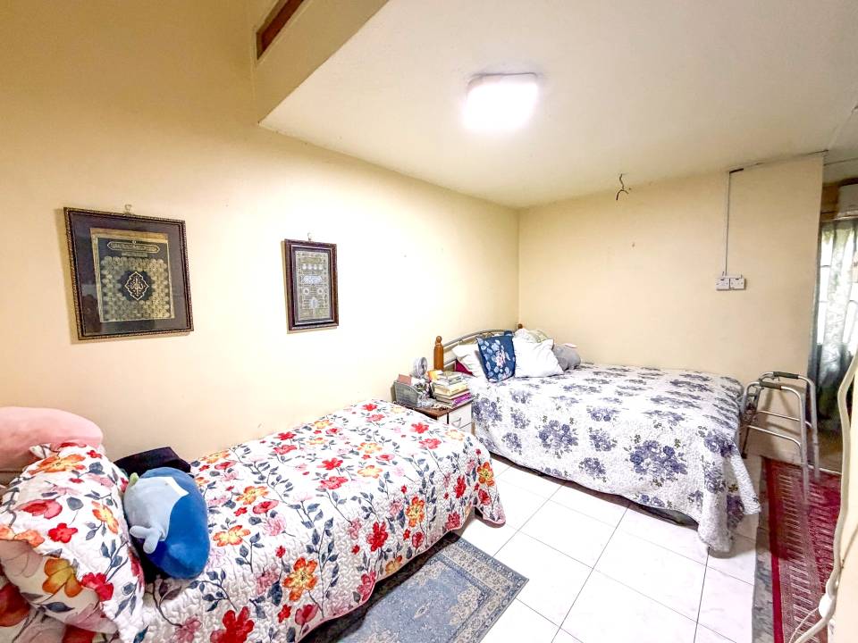 Double Storey Terrace Ss3 Petaling Jaya - photo 7