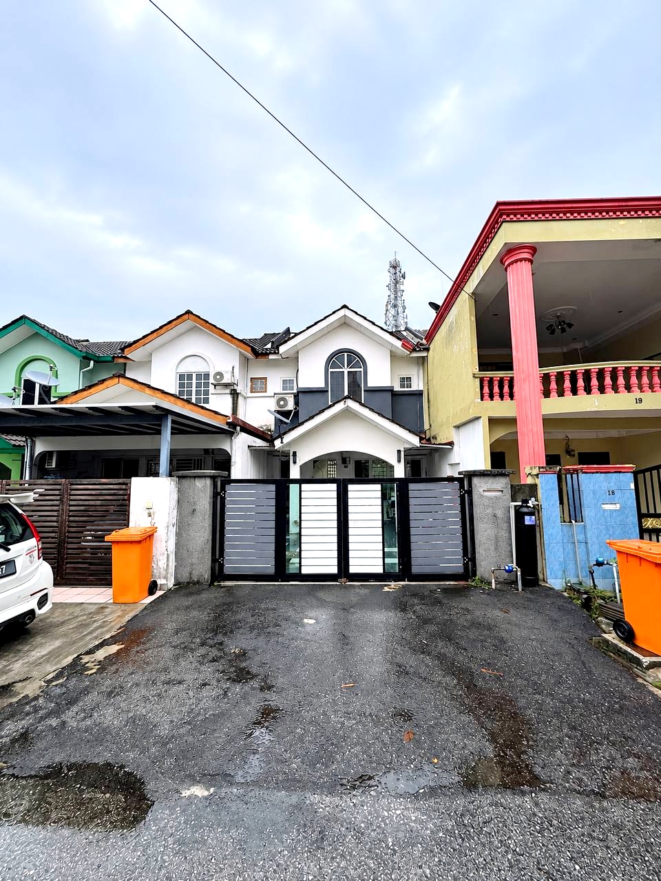 Double Storey House Taman Puchong Perdana Puchong
