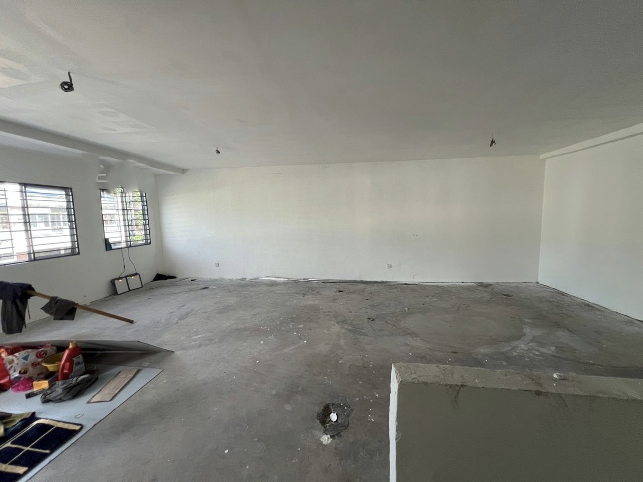 Newly Rerfurbish 25x70 Port Klang 2 Storey Factory_4