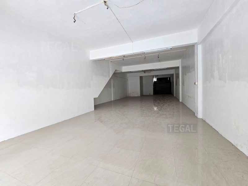 4 Storey Shoplot Road Persiaran Raja Muda Musa_6