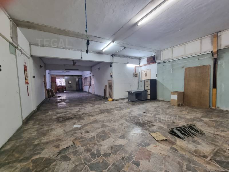 4 Storey Shoplot Road Persiaran Raja Muda Musa_8