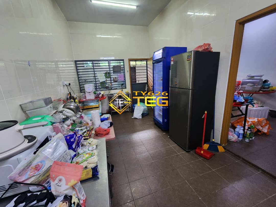 Fully Renovate Jalan Prai Kawasan 17 2 Storey - photo 3