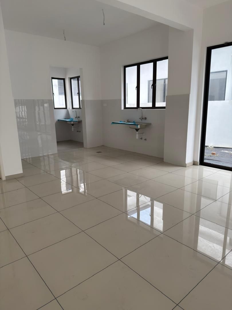 Brand New Bywater 32x75 Setia Utama Semi D - photo 5