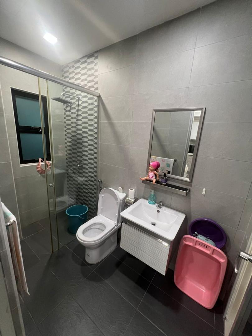 Fully Renovated Extended 24x75 Setia Wawasan 2 Sty - photo 7