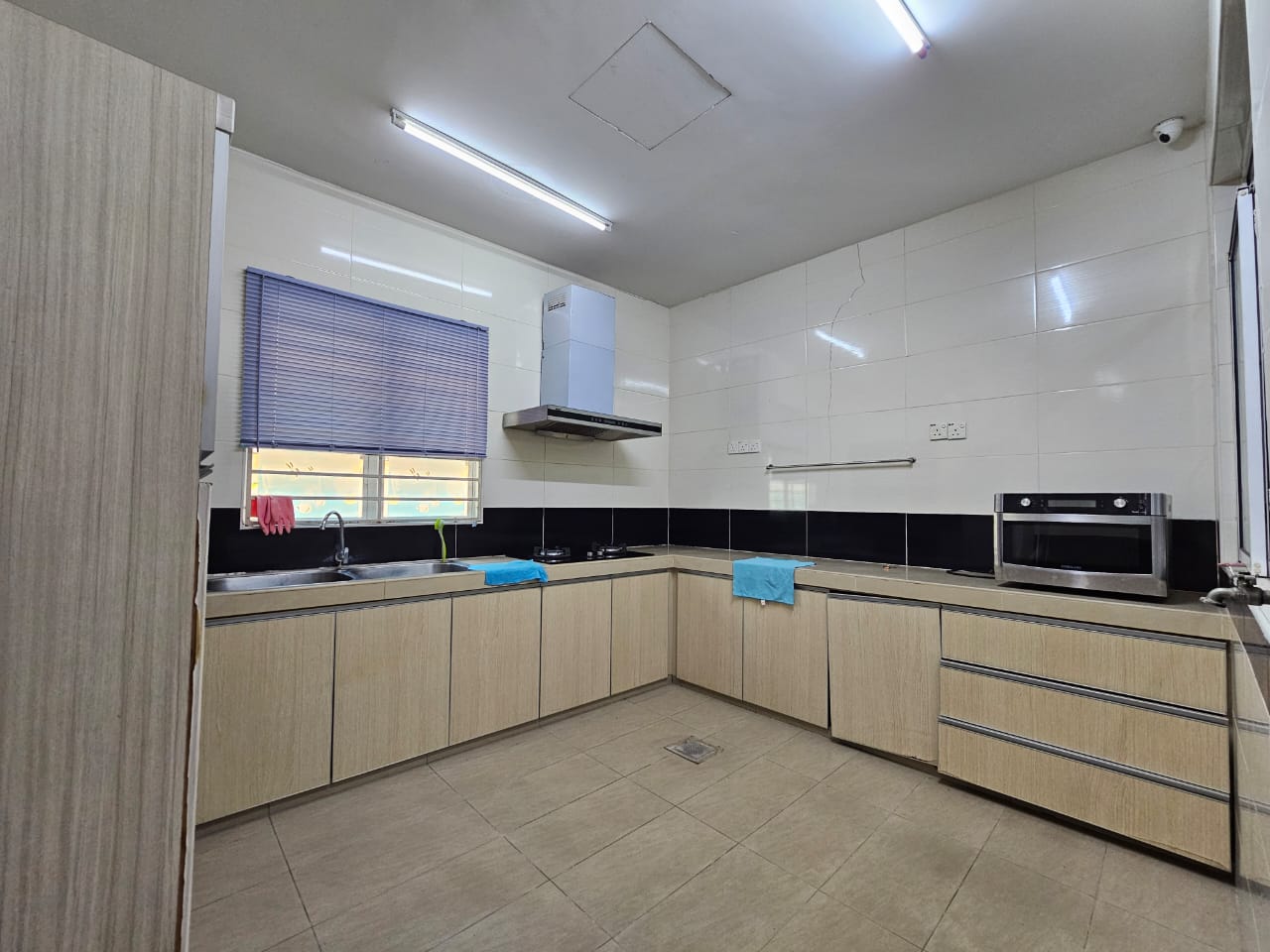 Renovated 34x90 Bukit Rimau 2 Storey Bungalow - photo 5