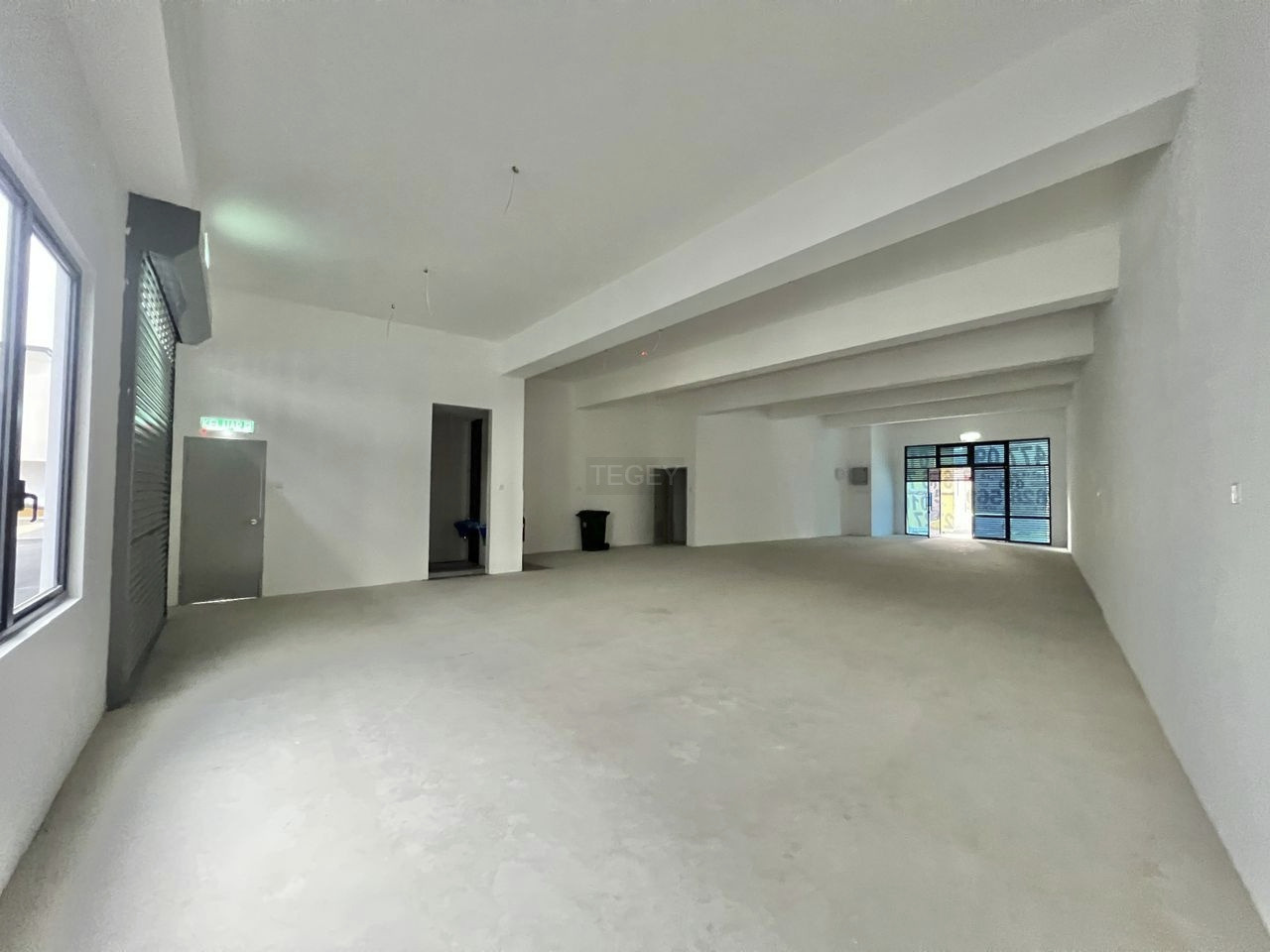 Brand New Alam Impian Prisma 2 Facing Main Road - photo 2