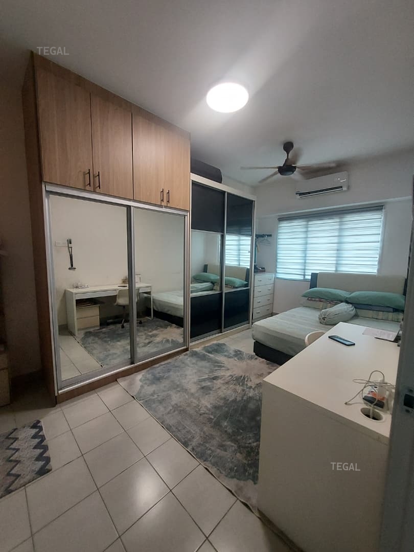 Partially Furnished Seruling Apartment Bukit Raja - photo 10