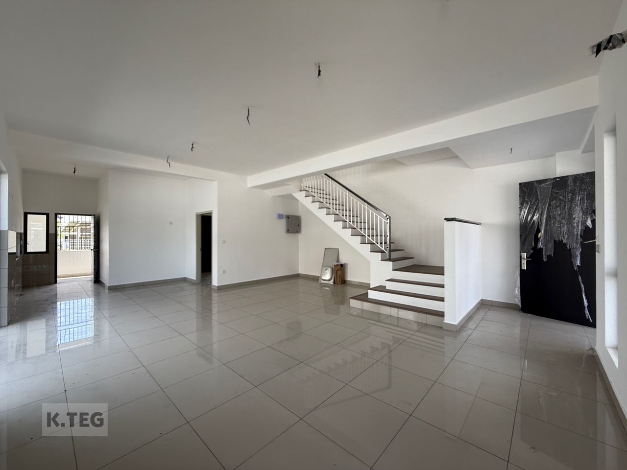 Brand New Unit 30x75 Bukit Raja Klang - photo 2