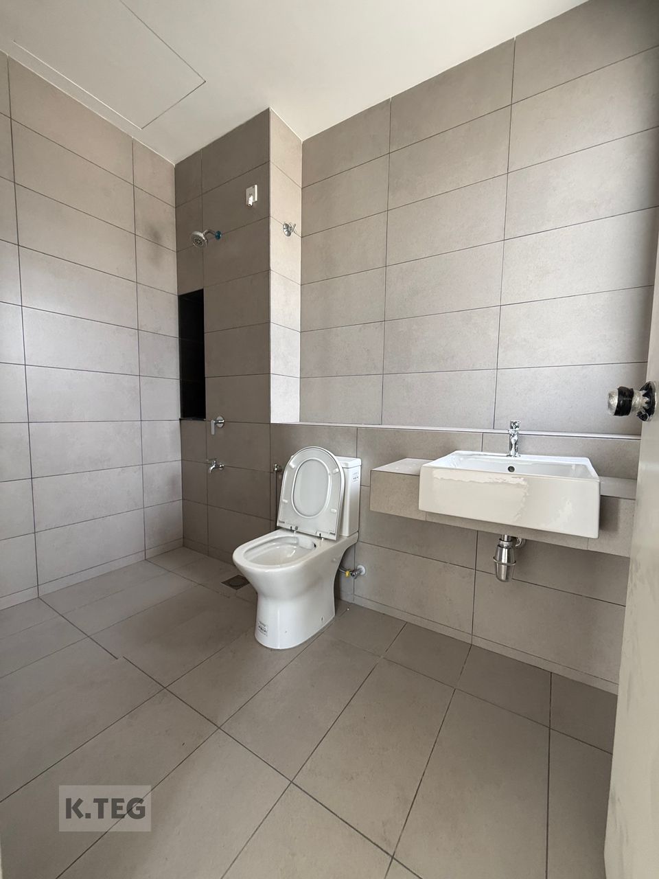 Brand New Unit 30x75 Bukit Raja Klang - photo 4