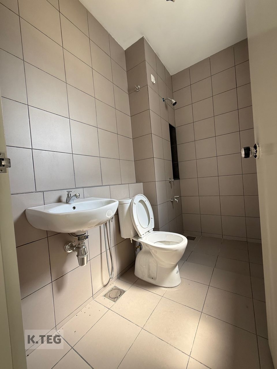 Brand New Unit 30x75 Bukit Raja Klang - photo 11