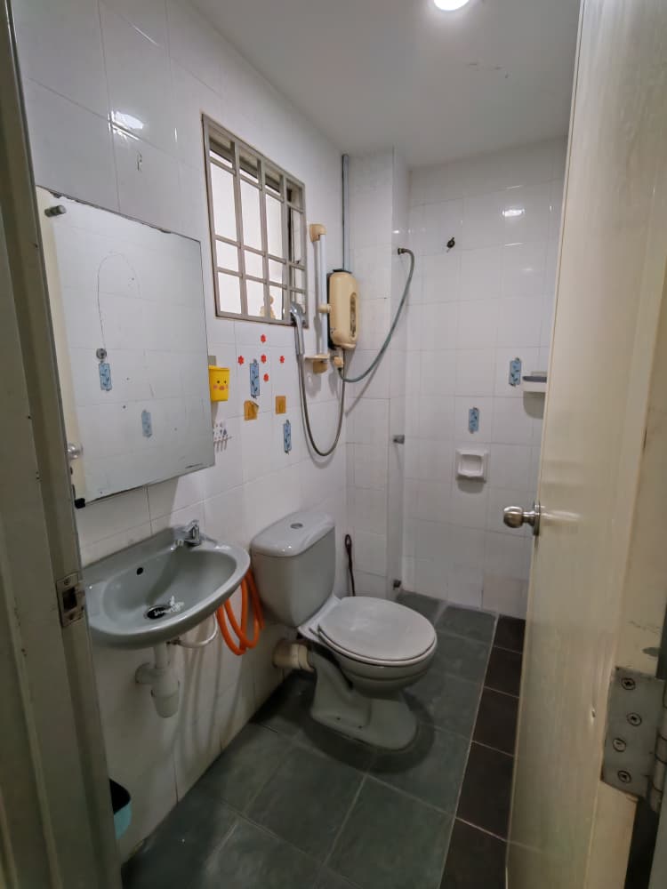 Fully Extended Renovated Setia Impian - photo 9