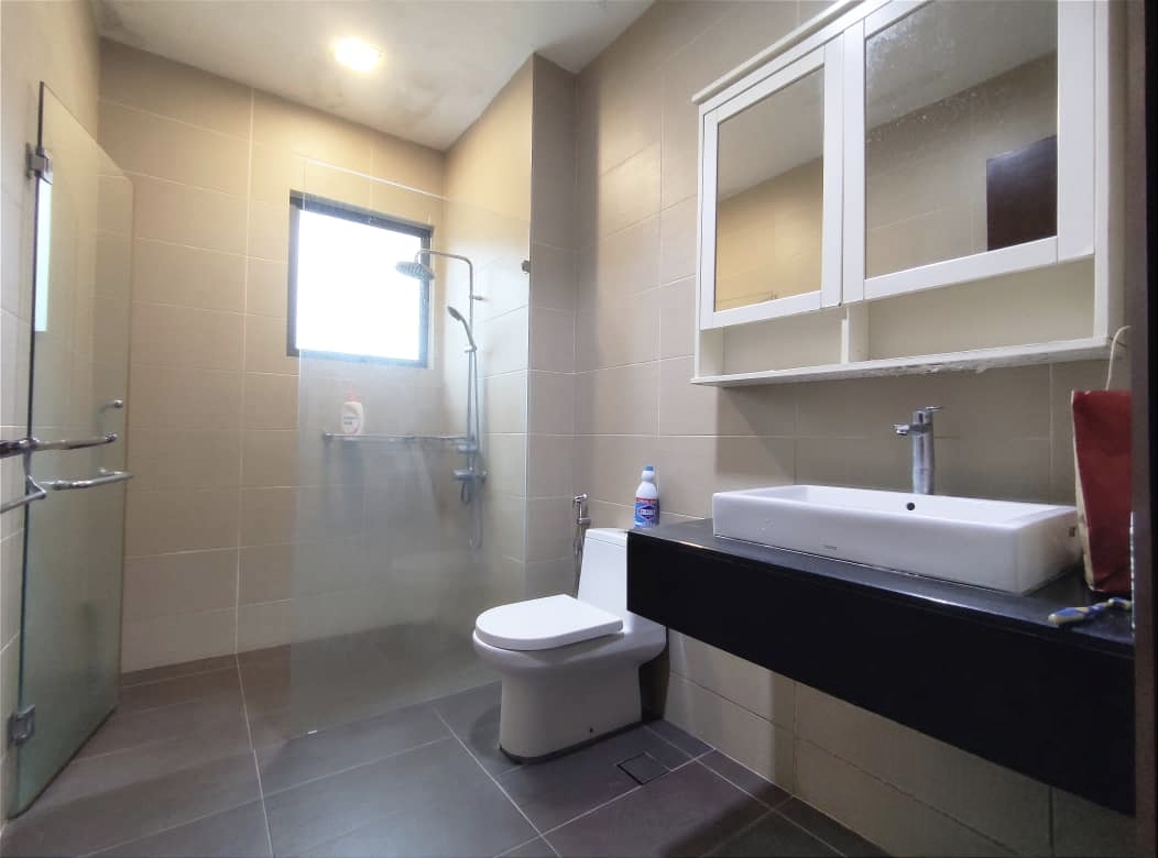 Fully Renovated Furnished 46x85 Setia Eco Park - photo 9