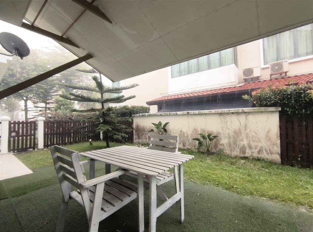 Fully Renovated Furnished 46x85 Setia Eco Park - photo 12