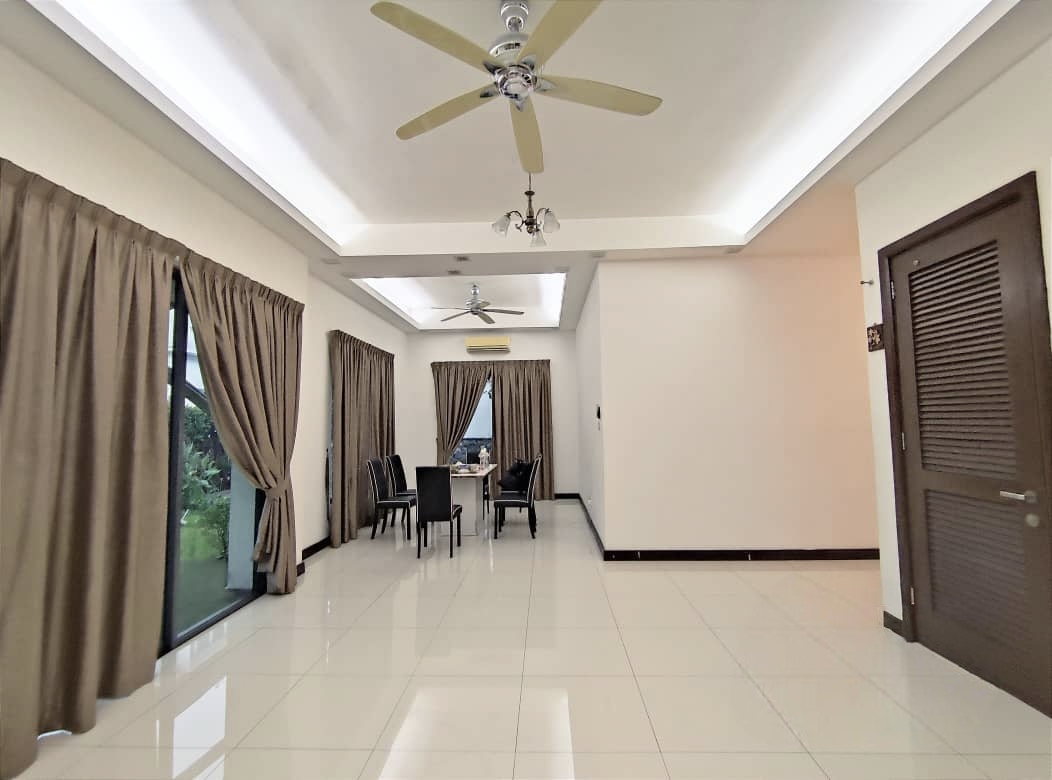 Fully Renovated Furnished 46x85 Setia Eco Park - photo 13
