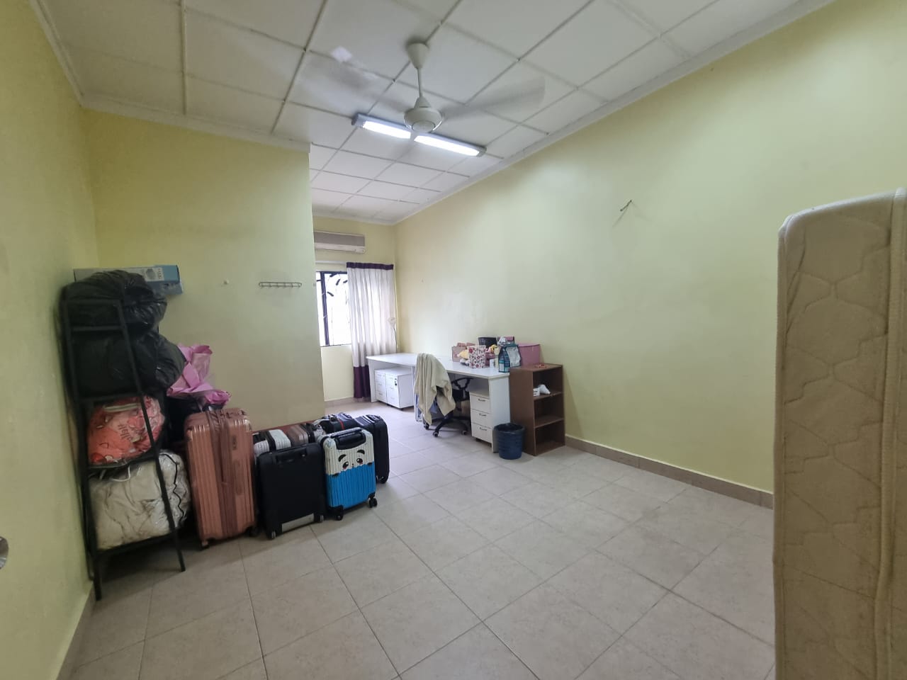Facing Open 24x75 Bukit Tinggi 3 Storey Klang - photo 5