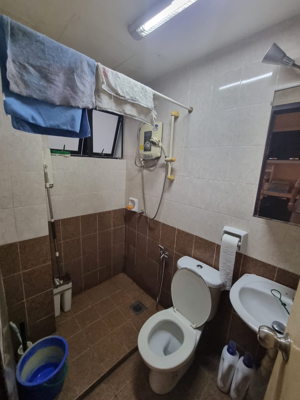Facing Open 24x75 Bukit Tinggi 3 Storey Klang - photo 6